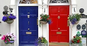 Residential doors in Ireland (Image by hjrivas from Pixabay)